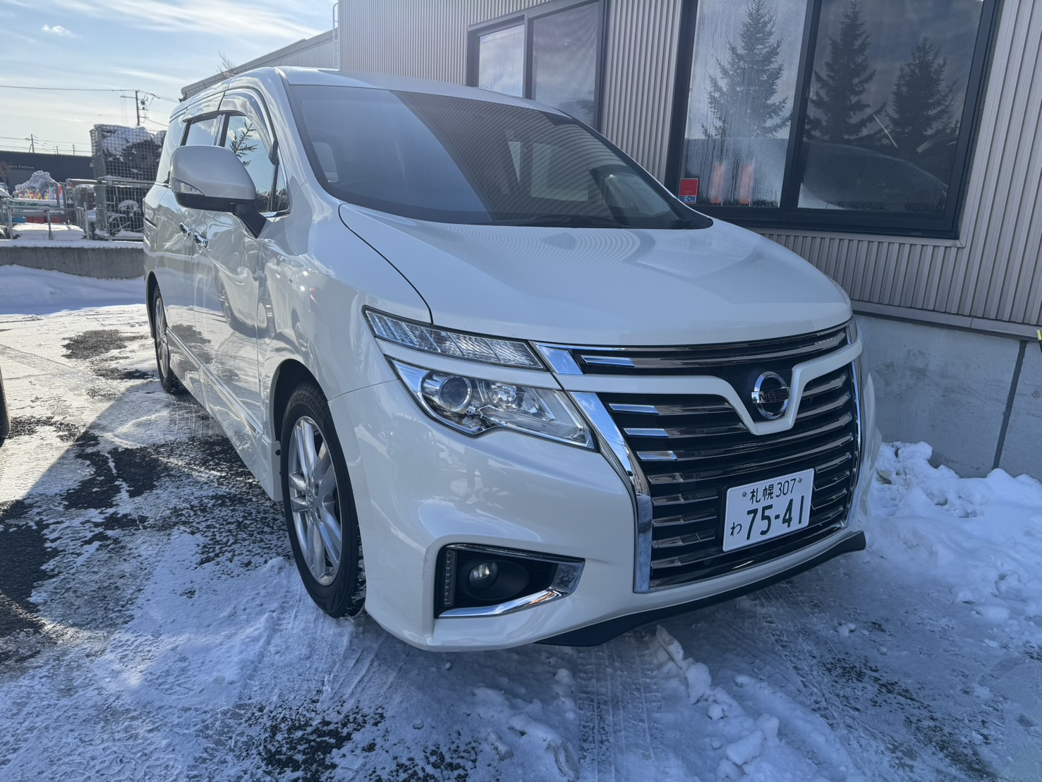 Nissan Elgrand